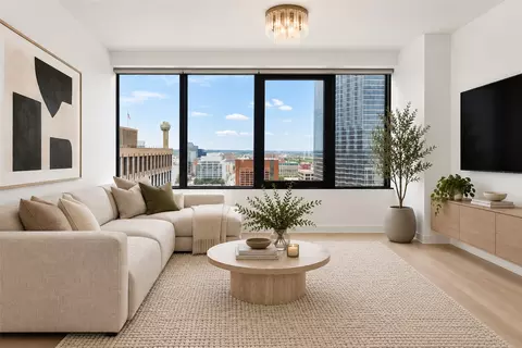 1200 Main St #1802, Dallas, TX 75202