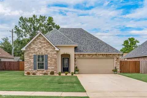 257 Saint Edmunds Way, Bossier City, LA 71111