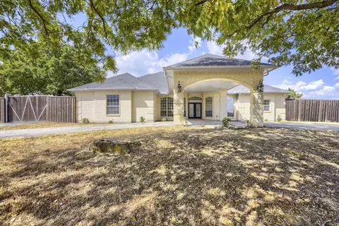 201 N Garza Rd, Shady Shores, TX 76208