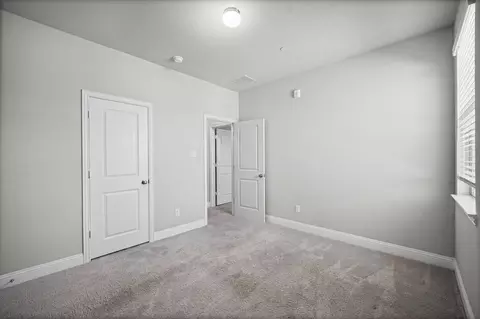Bedroom - 905 Suma Dr, Euless, TX 76040 photo 5 of 7