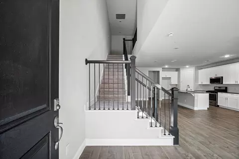 Entry Way - 905 Suma Dr, Euless, TX 76040 photo 1 of 5