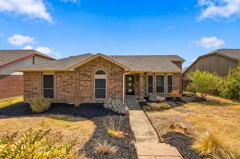 4405 Queen Cir, The Colony, TX 75056