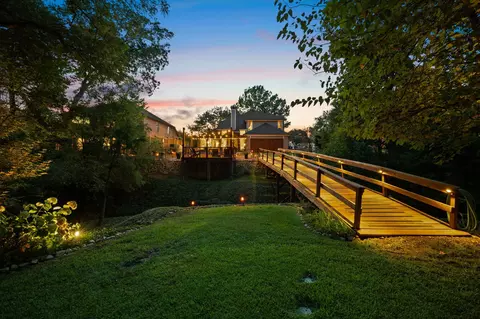 Exterior - 3202 Harbor Pointe Dr, Rowlett, TX 75088 photo 6 of 14