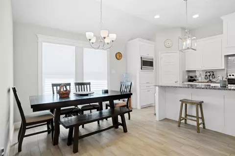 Dining - 952 Sam St, Springtown, TX 76082 photo 2 of 2