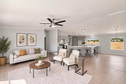 1085 County Road 4935, Trenton, TX 75490