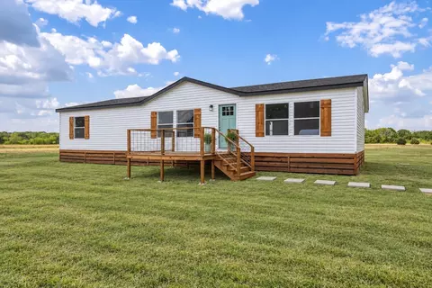 1085 County Road 4935, Trenton, TX 75490