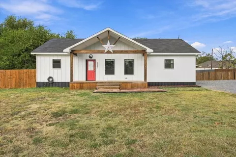 505 N White Oak, Dodd City, TX 75438