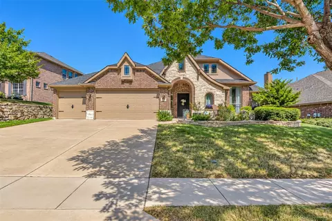 745 Dalrock Rd, Fort Worth, TX 76131