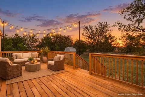 219 Cumberland Trl, Bridgeport, TX 76426