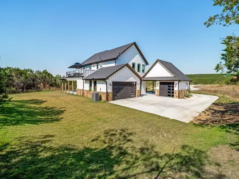 Exterior - 117 Bald Eagle Ct, Graford, TX 76449 photo 7 of 8