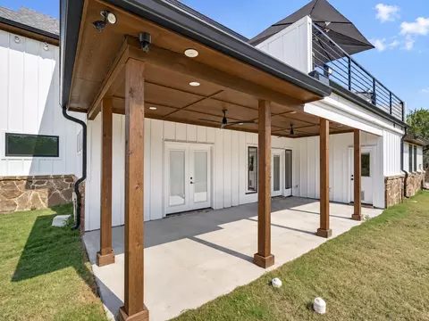 Exterior - 117 Bald Eagle Ct, Graford, TX 76449 photo 6 of 8