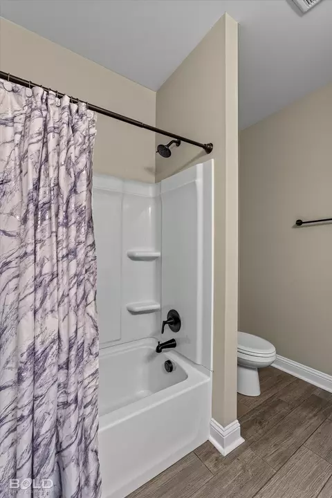 Bath - 124 Brimestone Loop, Benton, LA 71006 photo 5 of 6