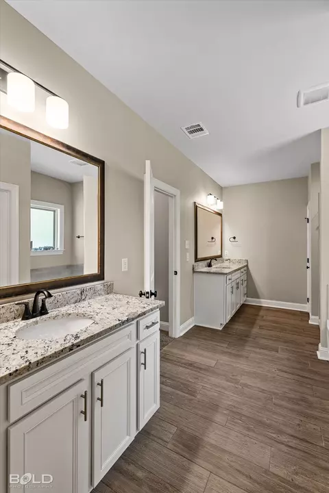 Bath - 124 Brimestone Loop, Benton, LA 71006 photo 2 of 6