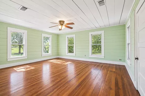 Other - 708 E Pine St, Edgewood, TX 75117 photo 5 of 10