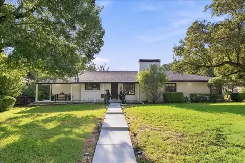 1805 Ems Rd E, Fort Worth, TX 76116
