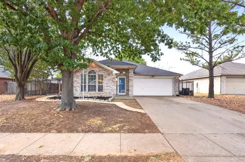 1150 Marc St, Burleson, TX 76028