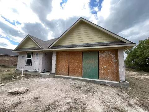 925 King St, Weatherford, TX 76086