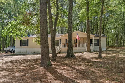 8273 Godfrey Rd, Shreveport, LA 71129