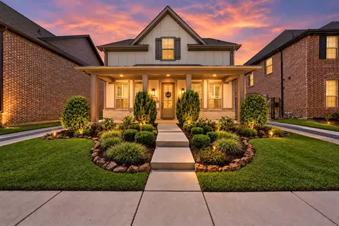 1909 Temple Hls, Van Alstyne, TX 75495
