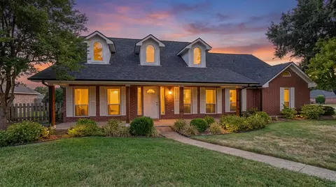 102 Fairway Ln, Crandall, TX 75114