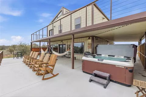 115 Comanche Vista Dr, Comanche, TX 76442