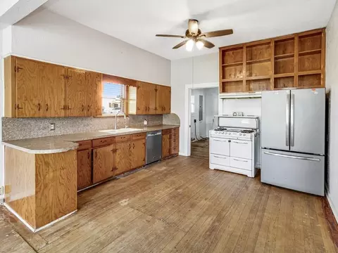 Kitchen - 112 W Hackberry St, Malone, TX 76660 photo 4 of 4