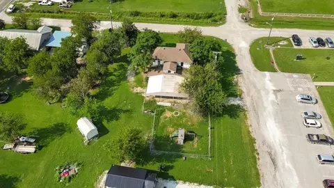 View/Area - 112 W Hackberry St, Malone, TX 76660 photo 3 of 6