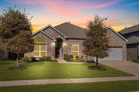 1421 Hodge St, Mckinney, TX 75071