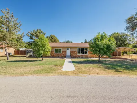 1604 Dublin St, Brownwood, TX 76801