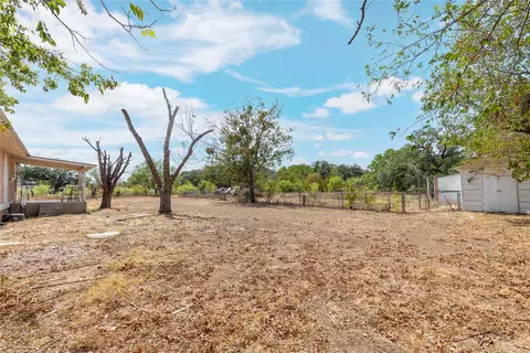 Exterior - 408 S 4th St, Bangs, TX 76823 photo 5 of 13