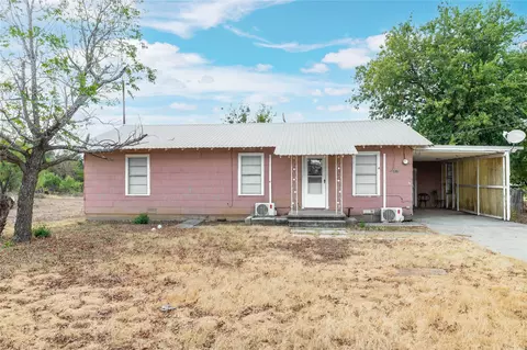Exterior - 408 S 4th St, Bangs, TX 76823 photo 9 of 13