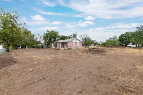 Exterior - 408 S 4th St, Bangs, TX 76823 photo 7 of 13