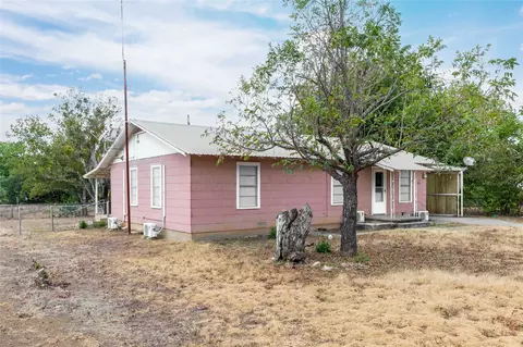 Exterior - 408 S 4th St, Bangs, TX 76823 photo 10 of 13