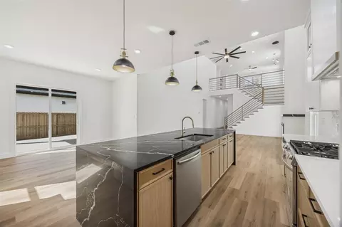 2410 Fuqua Rd, Rowlett, TX 75088