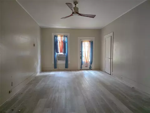 Living - 500 Richardson St, Minden, LA 71055 photo 5 of 7