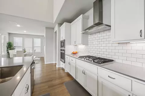 Kitchen - 1601 Thunderbird Dr, Haslet, TX 76052 photo 3 of 4