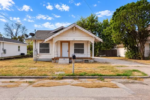412 Dalton St, Hillsboro, TX 76645