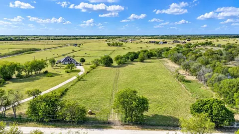 5744 NW Cr 1270, Corsicana, TX 75110
