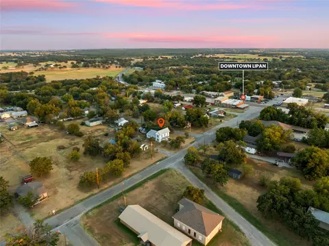 View/Area - 202 N Kickapoo St, Lipan, TX 76462 photo 1 of 9