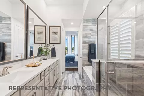 Bath - 2000 Deveraux Ave, Van Alstyne, TX 75495 photo 3 of 4