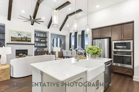 Kitchen - 2000 Deveraux Ave, Van Alstyne, TX 75495 photo 2 of 5