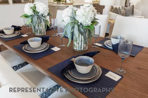 Dining - 2000 Deveraux Ave, Van Alstyne, TX 75495 photo 3 of 5