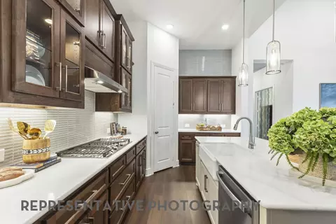 Kitchen - 2000 Deveraux Ave, Van Alstyne, TX 75495 photo 5 of 5