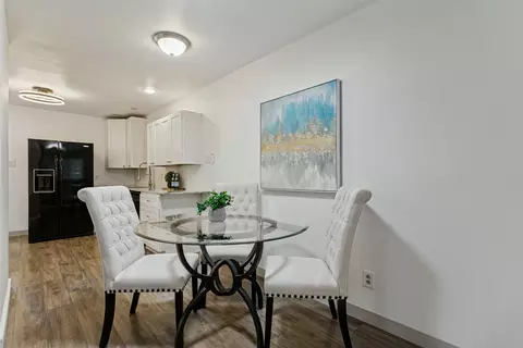 Dining - 403 E Franklin St, Grapevine, TX 76051 photo 1 of 2