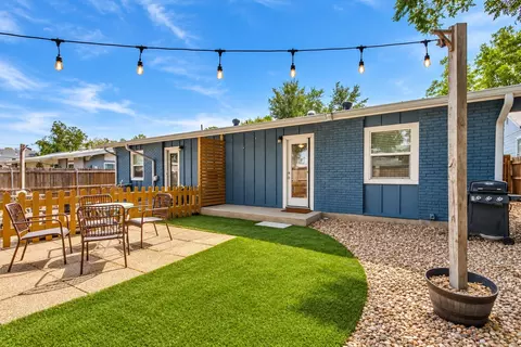 Other - 403 E Franklin St, Grapevine, TX 76051 photo 5 of 5