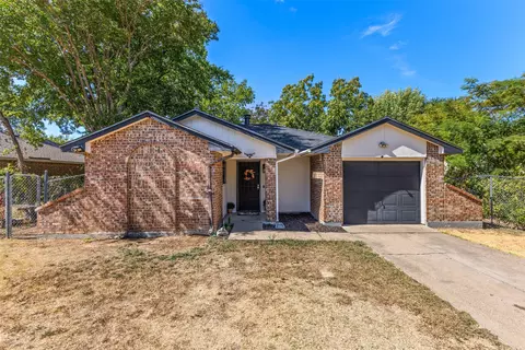1545 Quartet Dr, Dallas, TX 75241