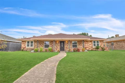 7117 Rolling Fork Dr, Dallas, TX 75227