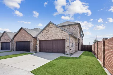 845 Eaglescliffe Lndg, Wylie, TX 75098