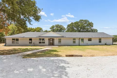 1111 Riley Rd, Whitesboro, TX 76273