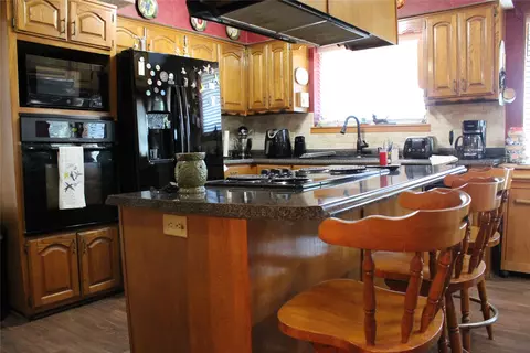 Kitchen - 4497 Fm 2820, Sumner, TX 75486 photo 1 of 2